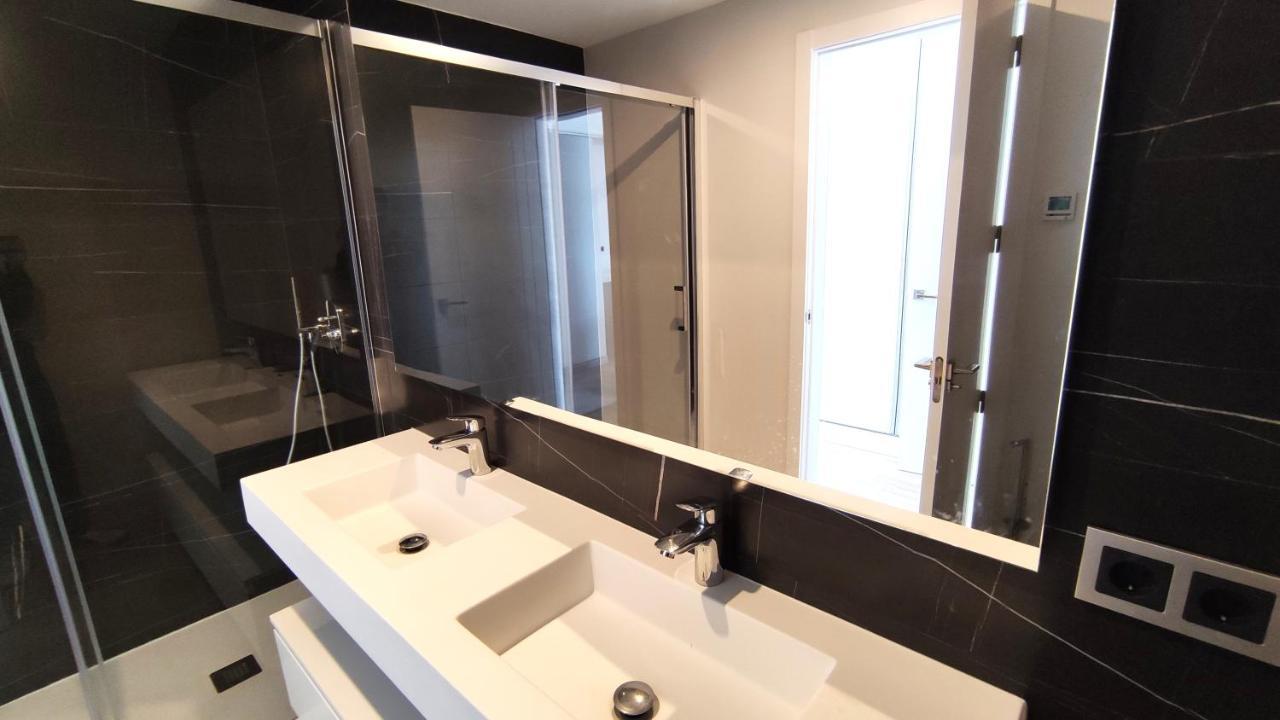 Apartamentos Sunset Waves By Sonneil Rentals Benidorm Ngoại thất bức ảnh